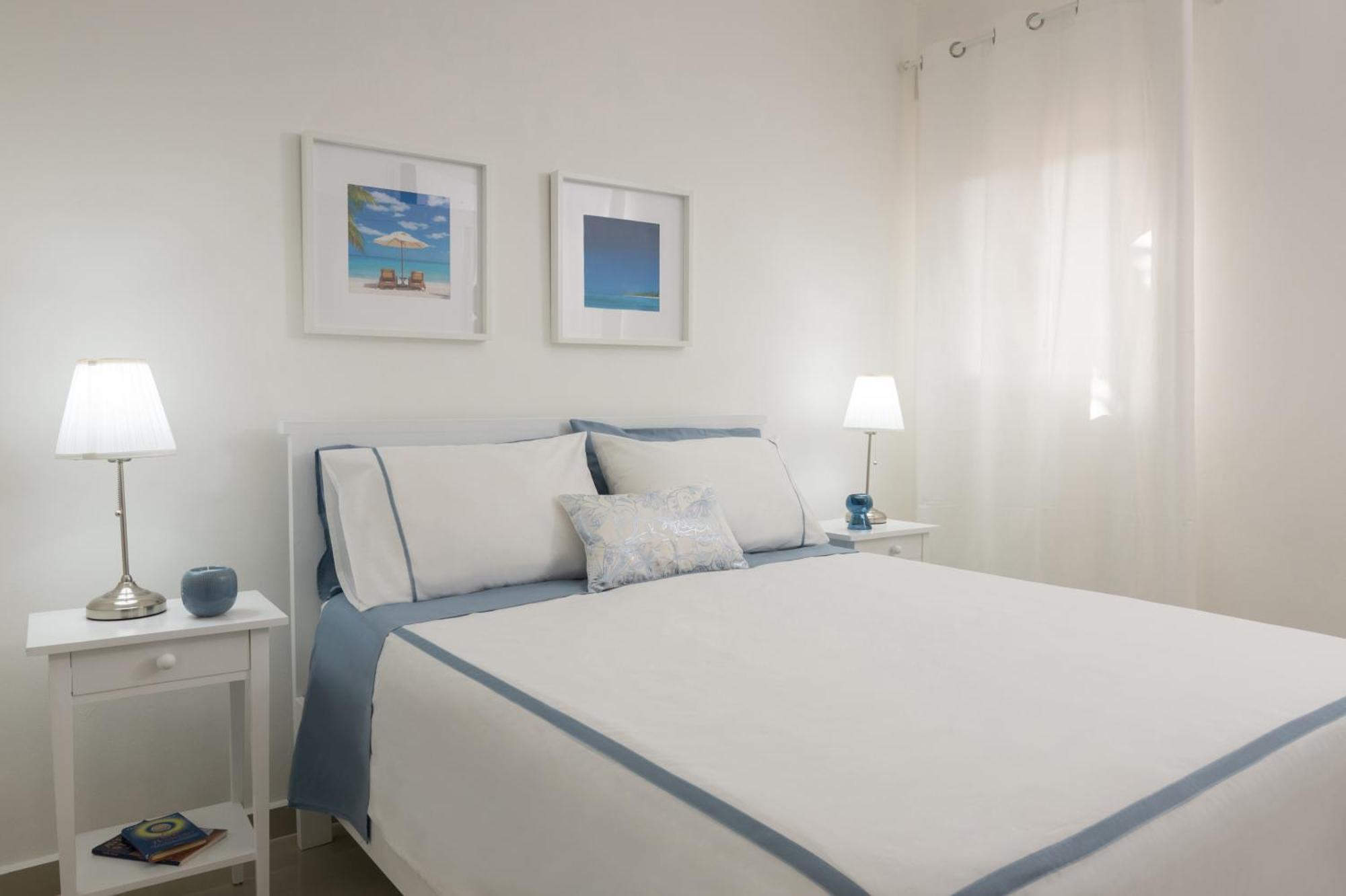 Los Flamencos Aparthotel Beach Club Байяібе Номер фото